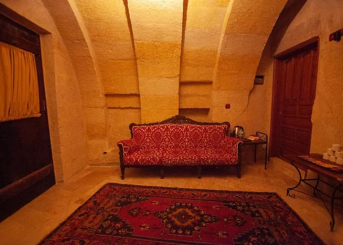 Center Cave House