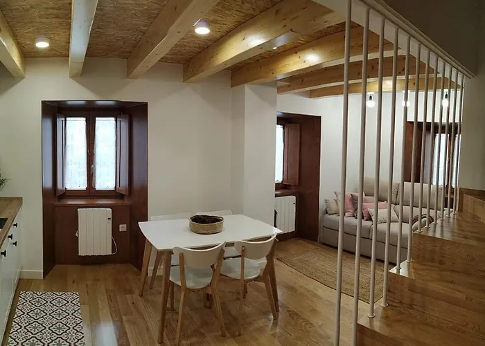 Apartamentos Turísticos El Peñón
