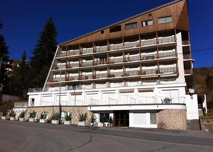Residence Aqualiva à Valberg Piscine privative dans chacun des appartements situé à 20 m des pistes de ski