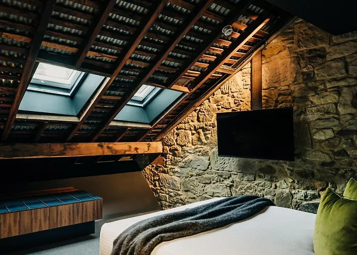 Moss Hotel