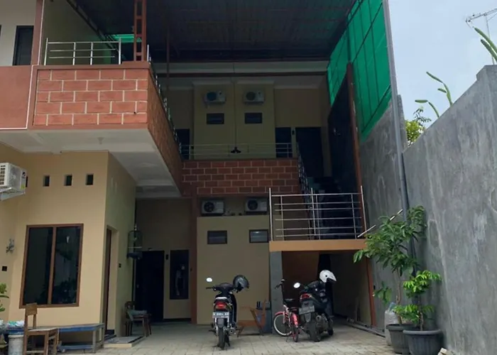 Reddoorz Syariah Near Kawasan Simpang Lima Pati