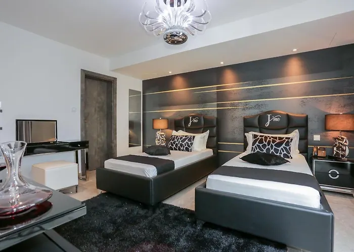 J'Me Boutique Hotel - Adults Only