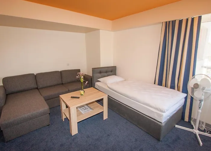 Tauras Center Hotel