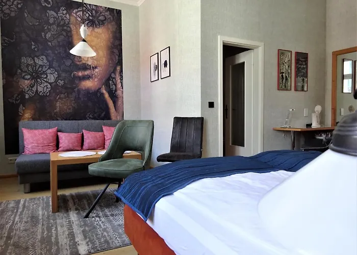 Hotel Pension Zur Faehrbruecke