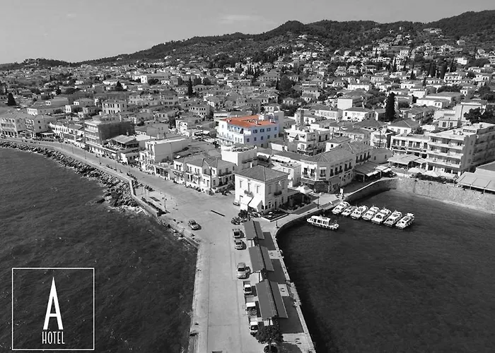 A Hotel Faros