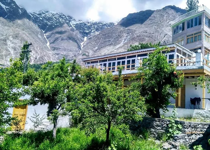 Tourist Cottage Hunza