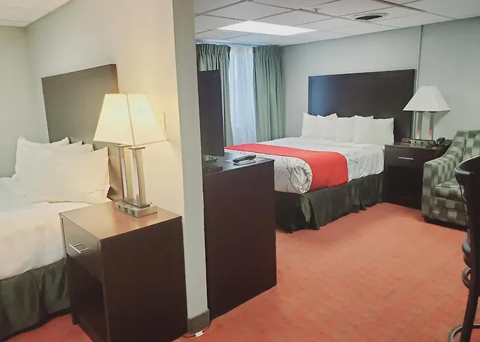 Blackstone Lodge And Suites