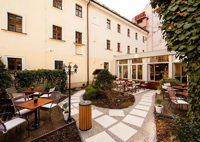 Beigli Hotel & Garden