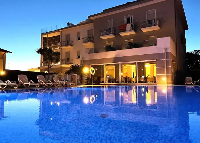 Hotel Paradiso