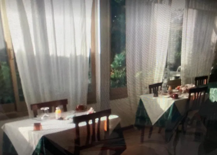 Hotel Isa
