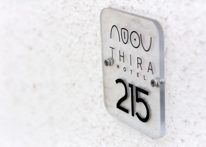 Hotel Thira