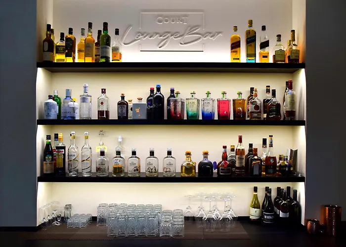 Court Hotel