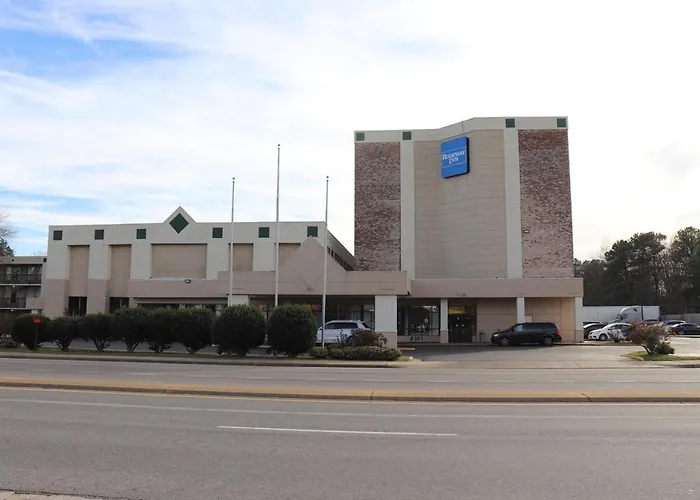 Clarion Hotel Sandston