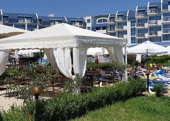 Sineva Beach Hotel
