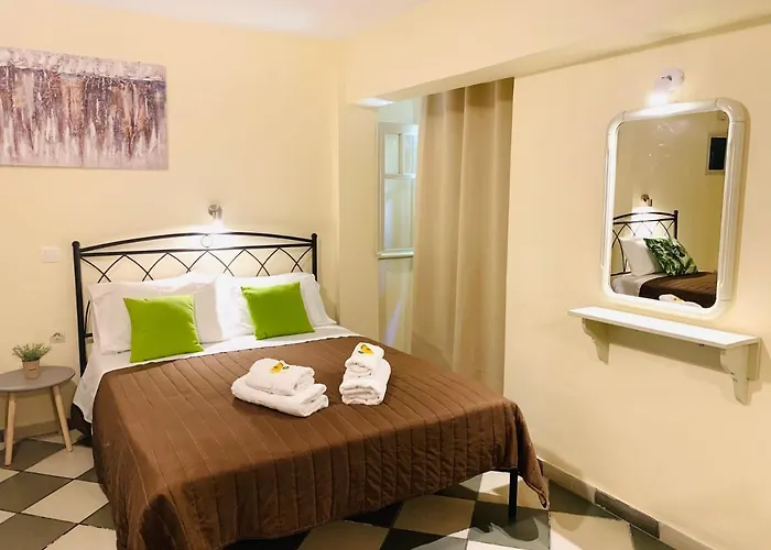 Costas Rooms