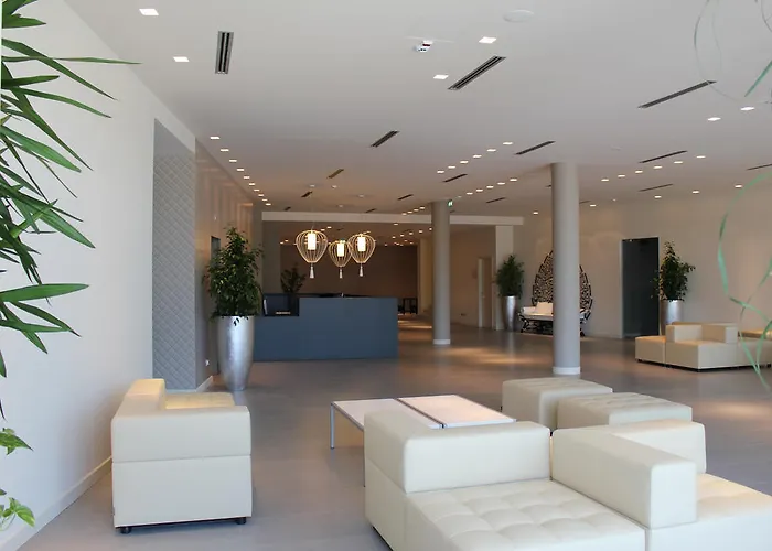 Tag Hotel
