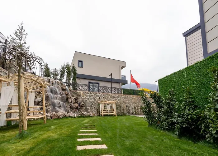 Aileena Hotel & Villas