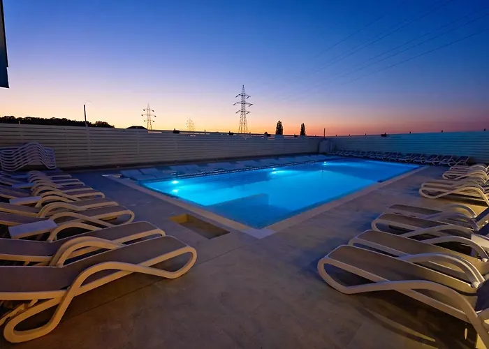 Hotel Aventus