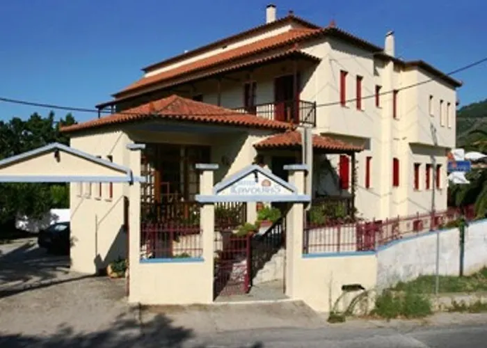 Hotel Kavouris