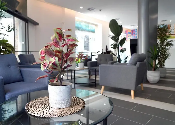 Hotel BESTPRICE Girona