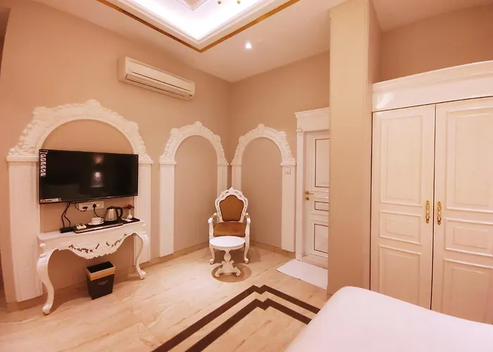 Anant Palace
