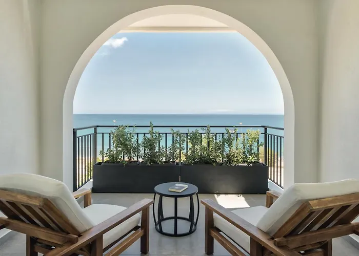 Bitzaro Boutique Hotel