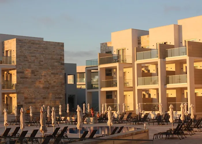 Gold Lagoon Kosher Hotel - By Amphora Hotel & Suites