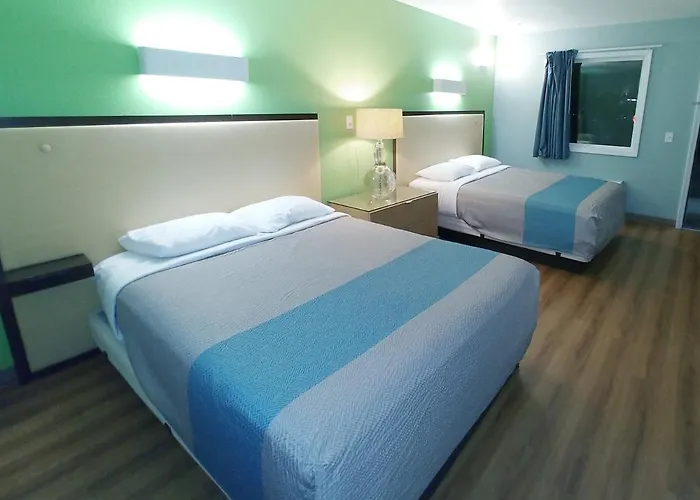 Motel 6-Sikeston, Mo