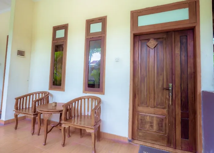 Hotel Mahkota Plengkung By Ecommerceloka