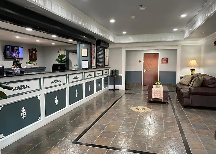 Homestead Lodge Apart Hotel
