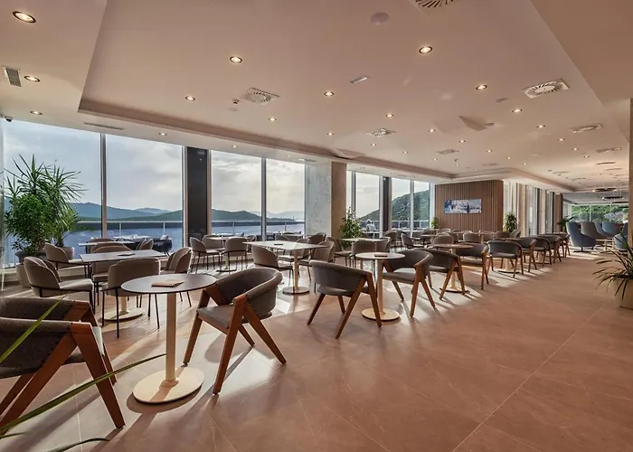 Marea Hotel & Spa