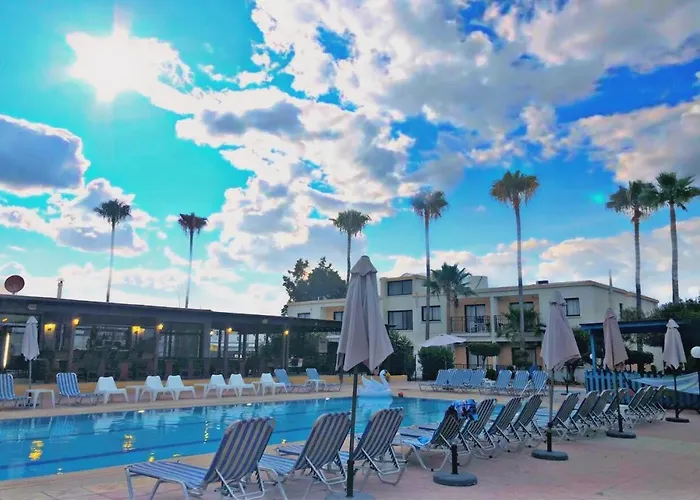 Carina Hotel Apartments