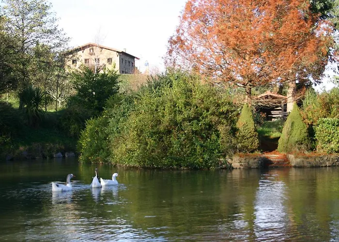 Eco Hotel Rural Lurdeia - Adults Only