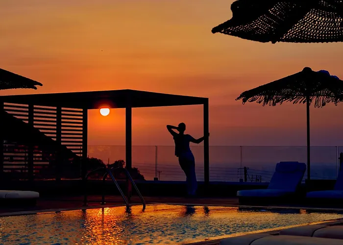 Nuvia Suites