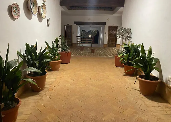 Apartamentos Turisticos - Hostal Los Alisos