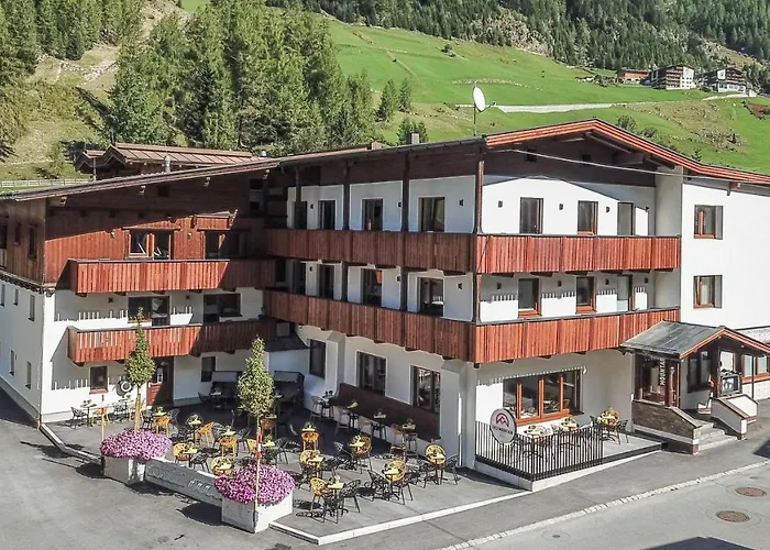 First Mountain Hotel Oetztal