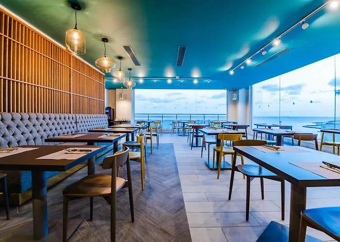 Seaview Hotel - Adults Only 16 Plus