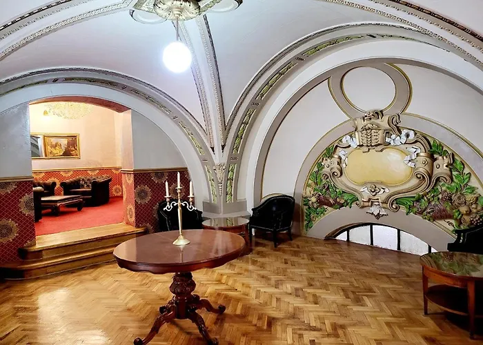 Nf Palace Old City Bucharest