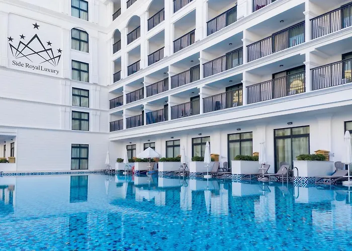 Side Royal Style Hotel