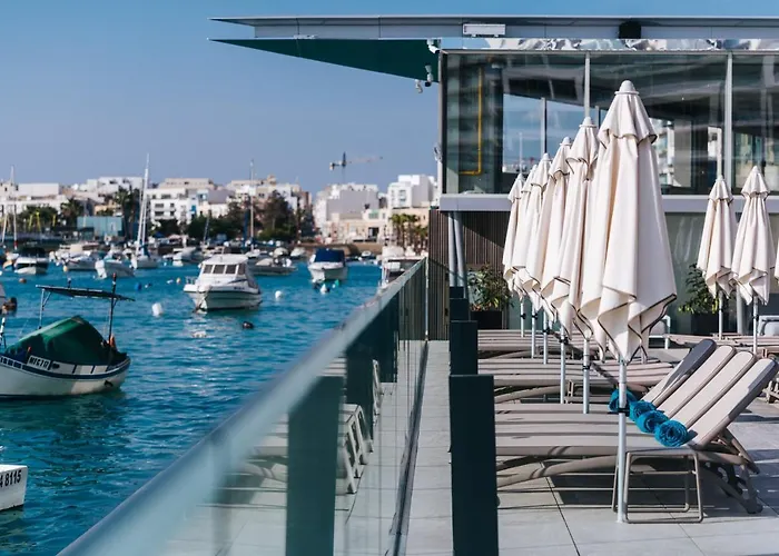 Azur Hotel By St Hotels