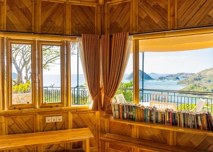Elang Hillside Bamboo Villas