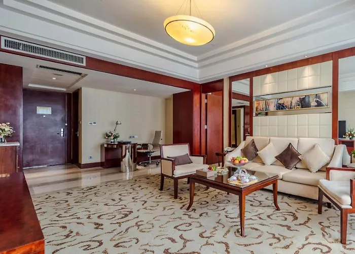 Yungang Jianguo Hotel