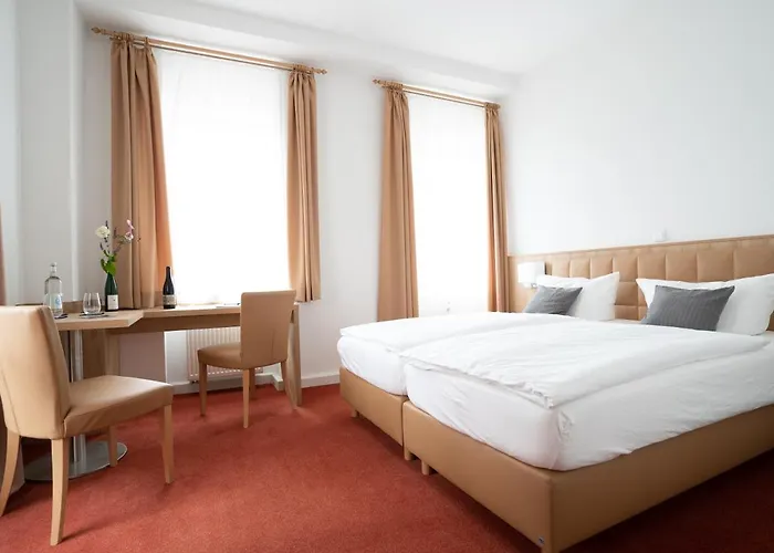 Nineofive Hotel