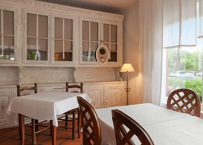 Le Verger Des Chateaux, The Originals Relais