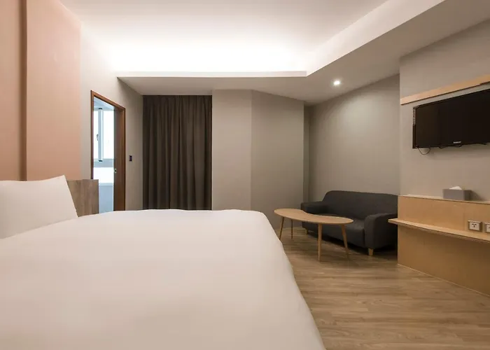 Sparrow Hotel