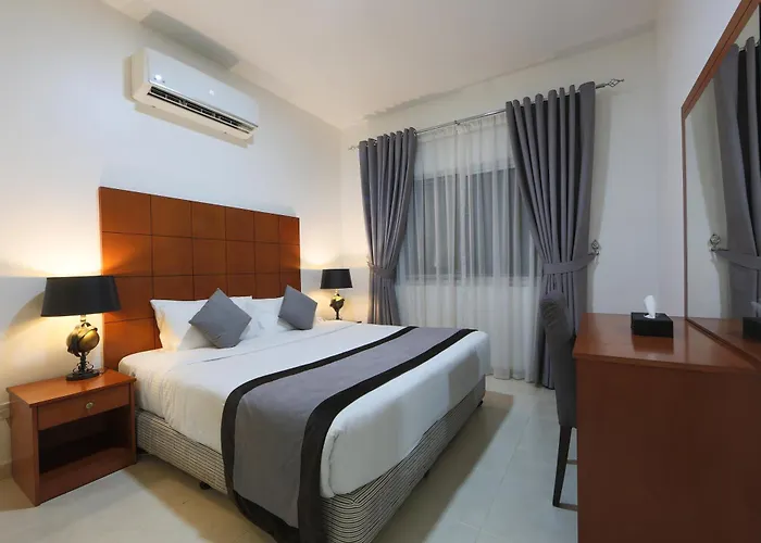 Nova Park Hotel