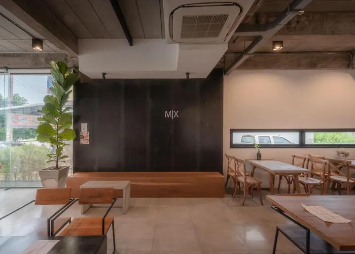 Mix Cafe X Bed D