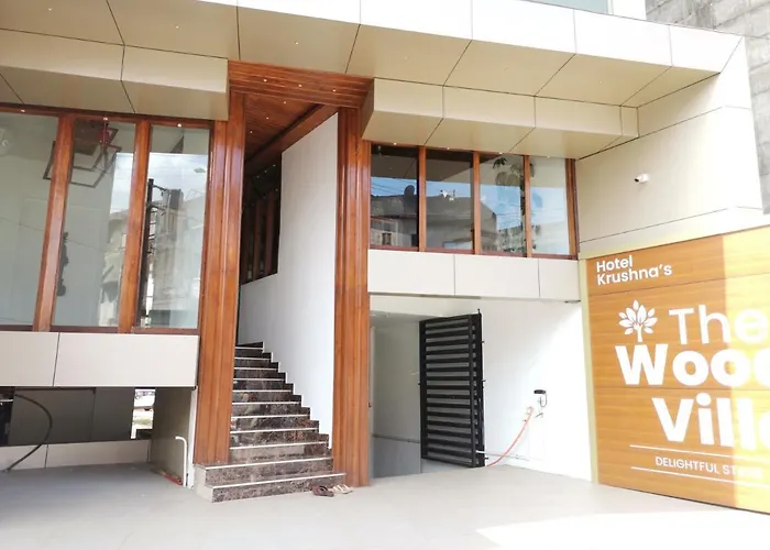 Krishna'S Wood Villas