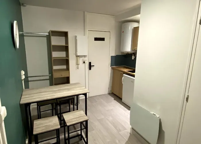 Lh Rooms Location