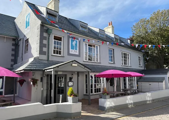 La Ville Hotel